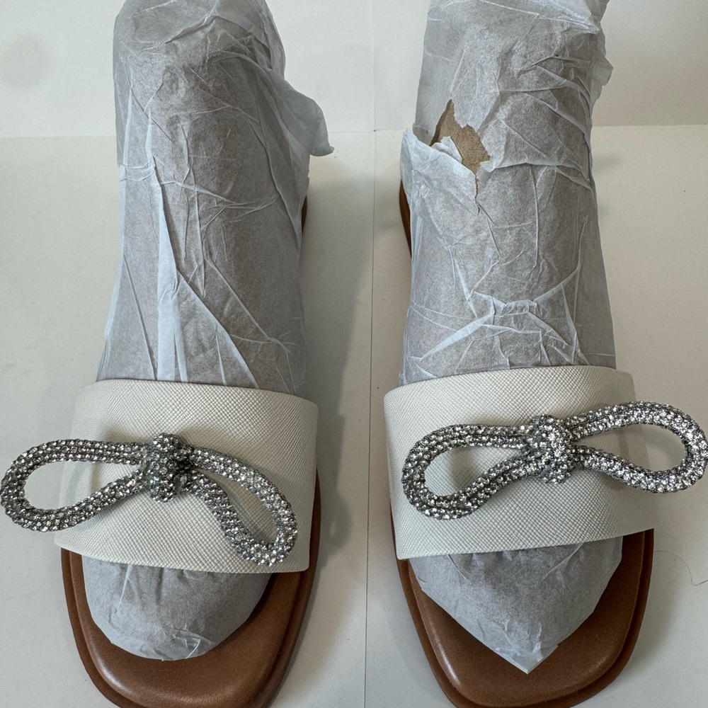 Sandals Girls Slip On Bow Size 5 Off White